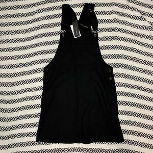 * NEW WITH TAGS* black cotton on overall dress! π€